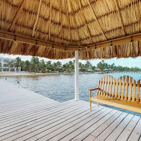 Blue Water Beach Villas San Pedro  Rum bild