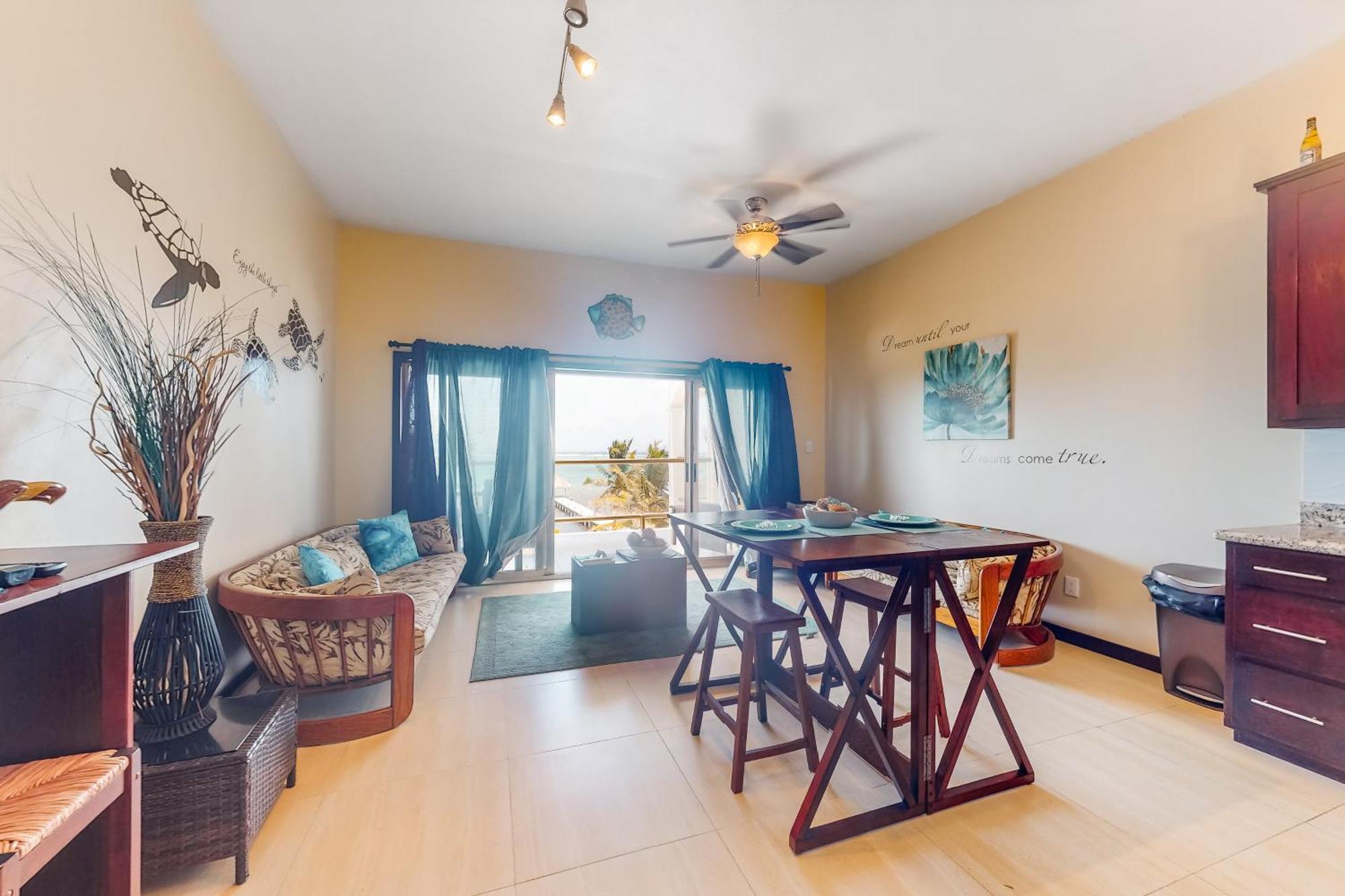 Blue Water Beach Villas San Pedro  Rum bild