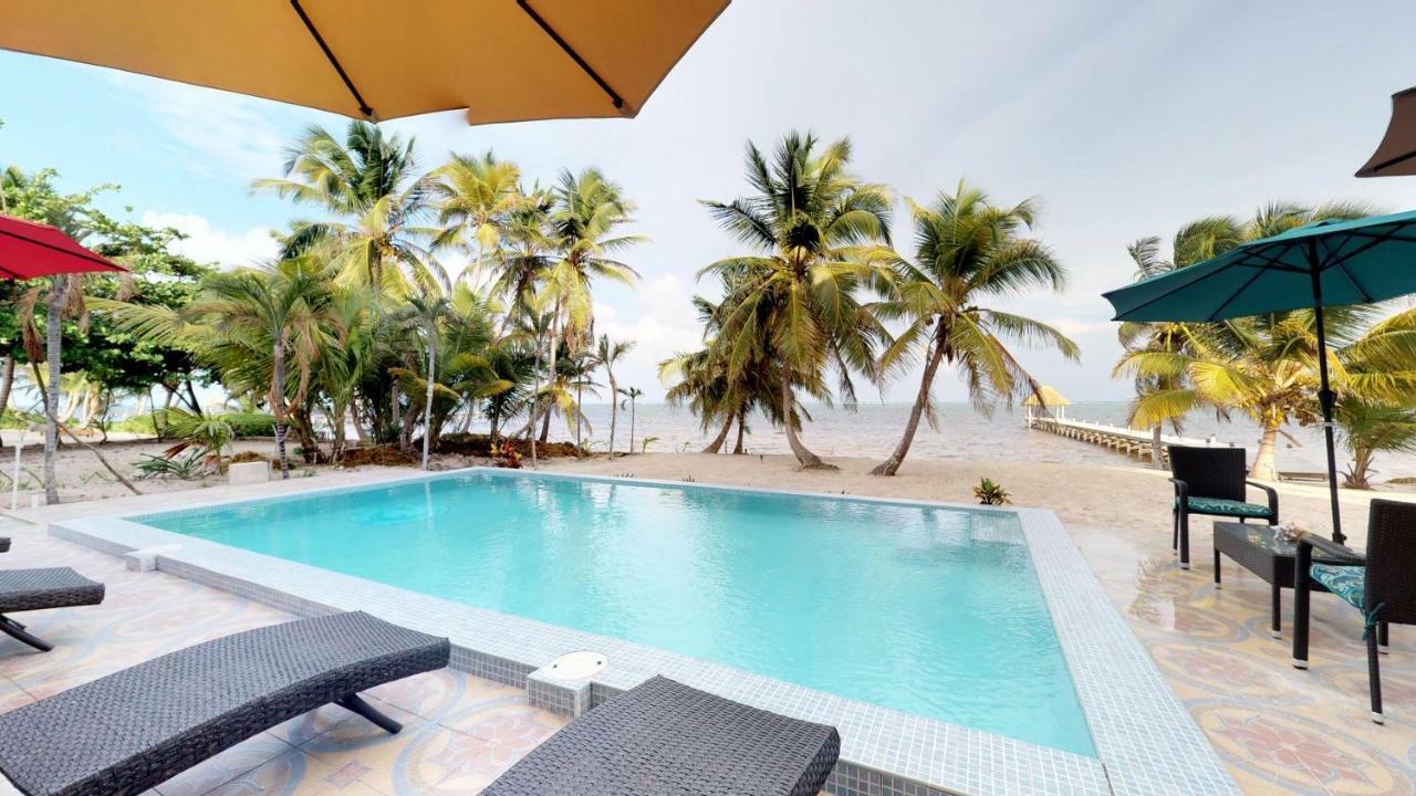 Blue Water Beach Villas San Pedro  Rum bild